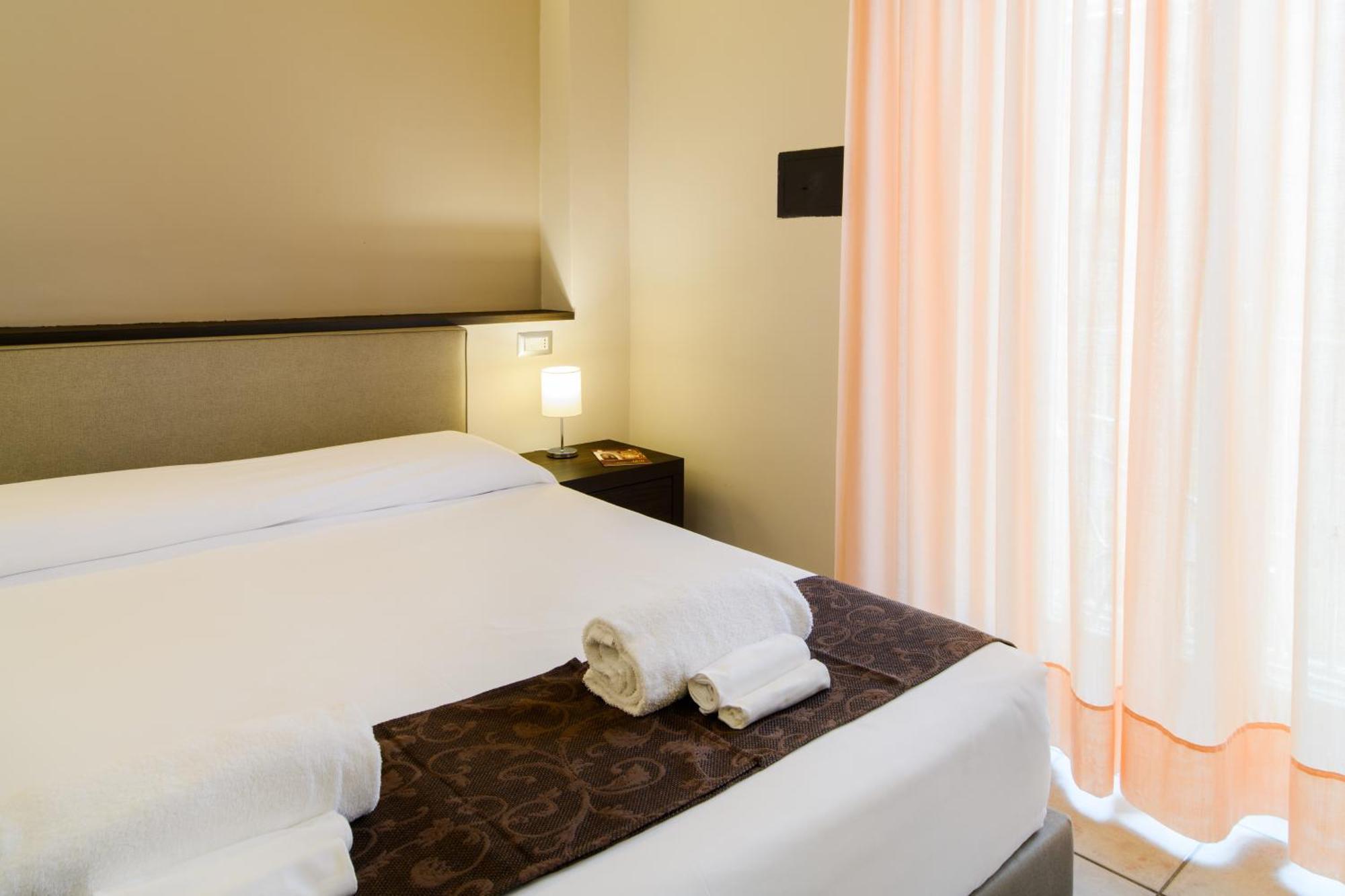 Hotel Tirreno Сапри Экстерьер фото