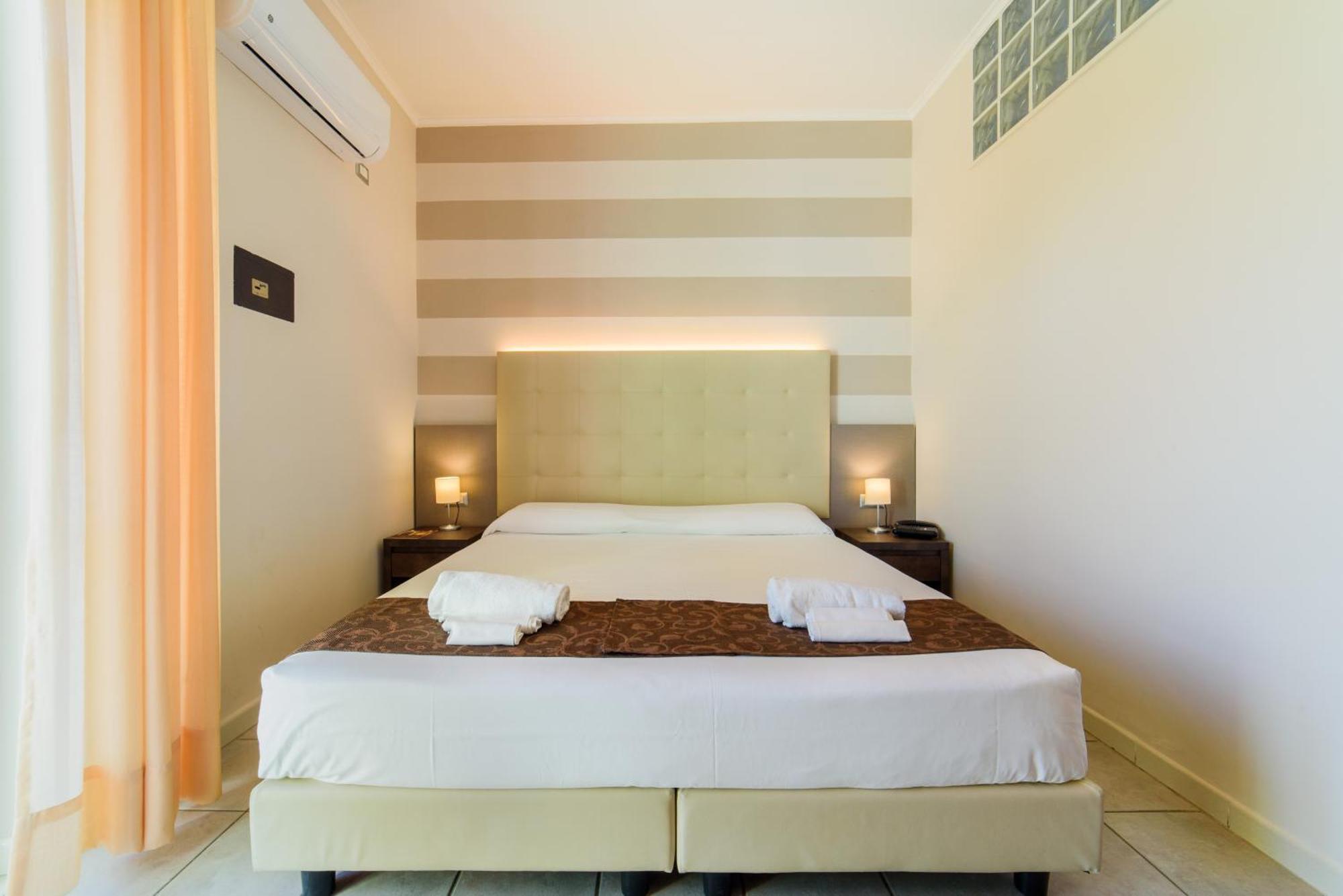 Hotel Tirreno Сапри Экстерьер фото