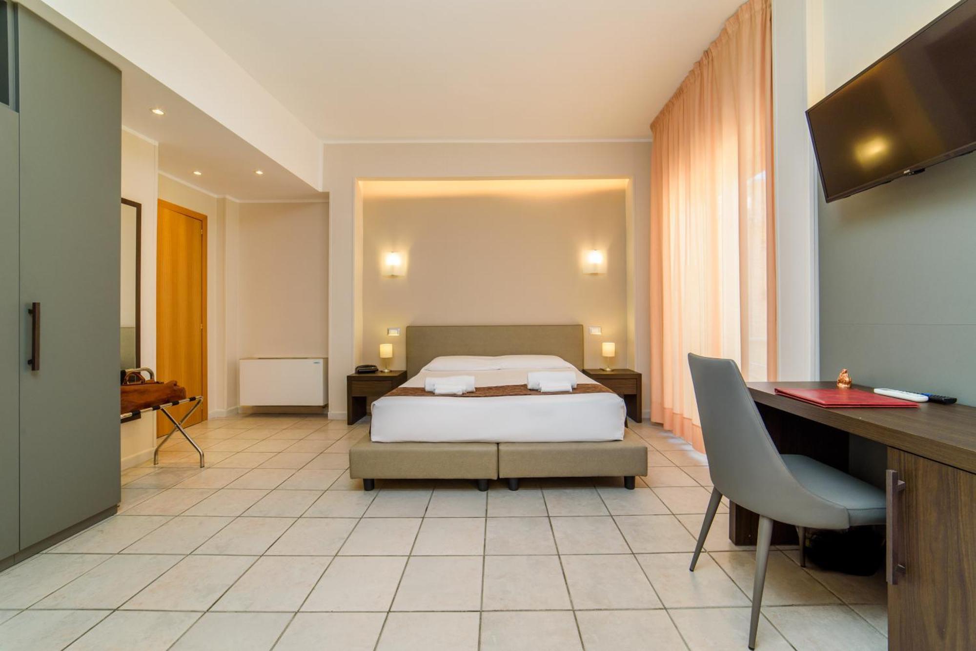 Hotel Tirreno Сапри Экстерьер фото