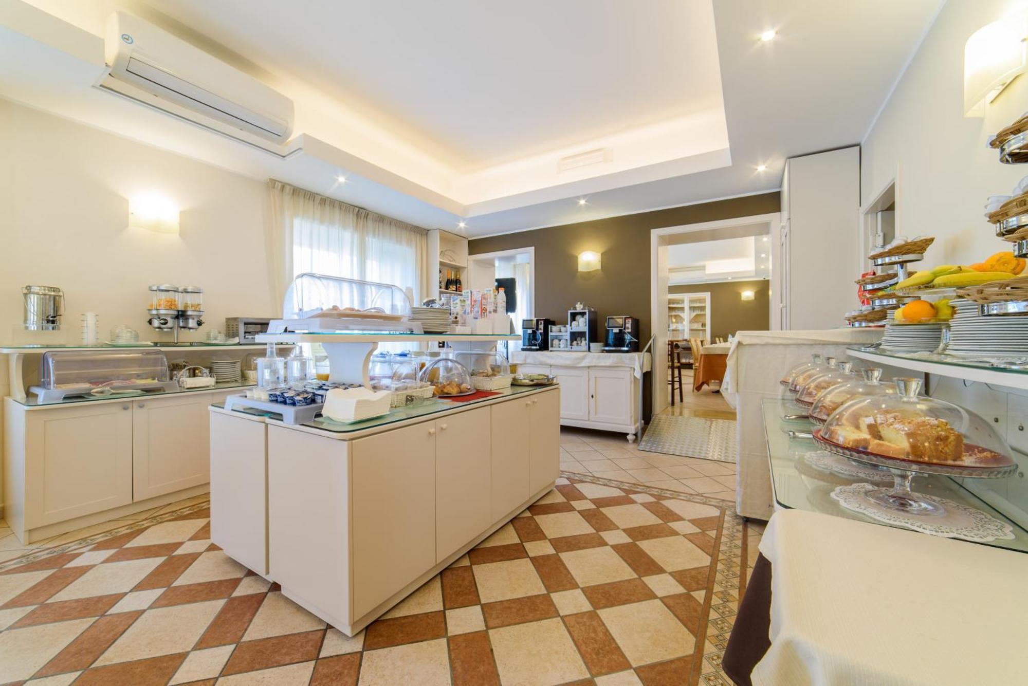 Hotel Tirreno Сапри Экстерьер фото