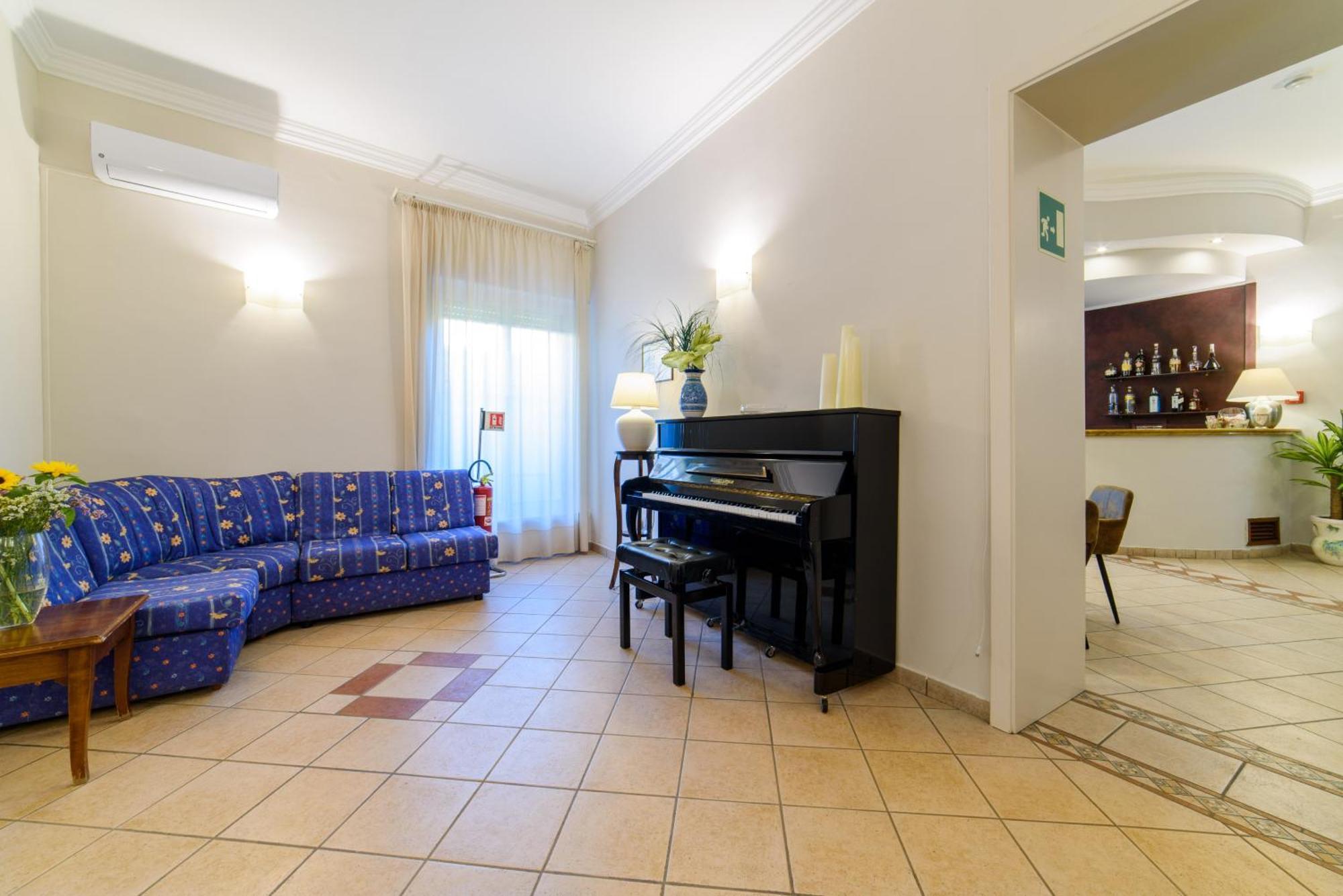 Hotel Tirreno Сапри Экстерьер фото
